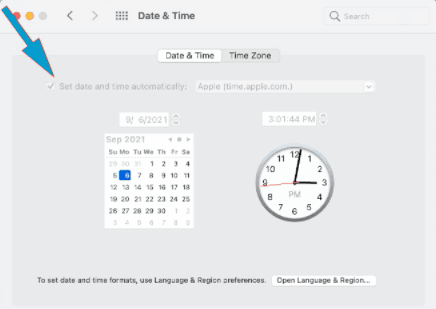 Définir la date et l'heure automatiquement sur Mac